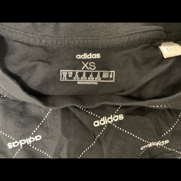 Adidas cropped tee - Picture 2 of 2